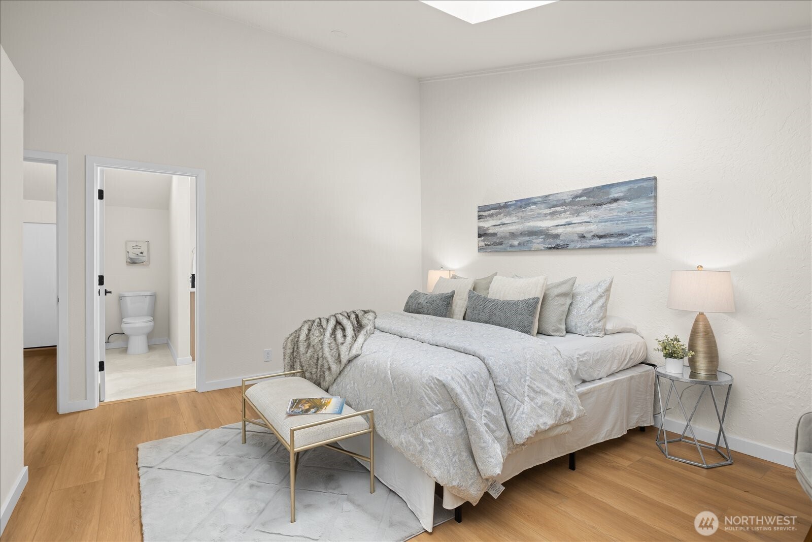 14026 Lenora Place N, Seattle, WA 98133