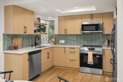 14026 Lenora Place N, Seattle, WA 98133 - Photo 9