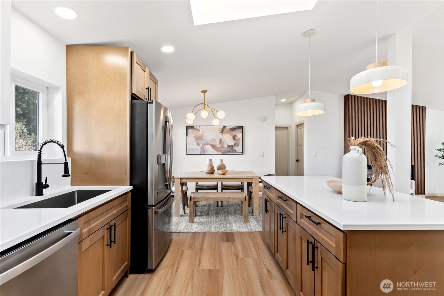 819 Nisqually Park Drive SE, Olympia, WA 98513