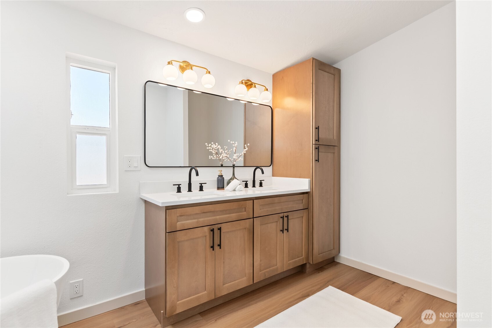 819 Nisqually Park Drive SE, Olympia, WA 98513