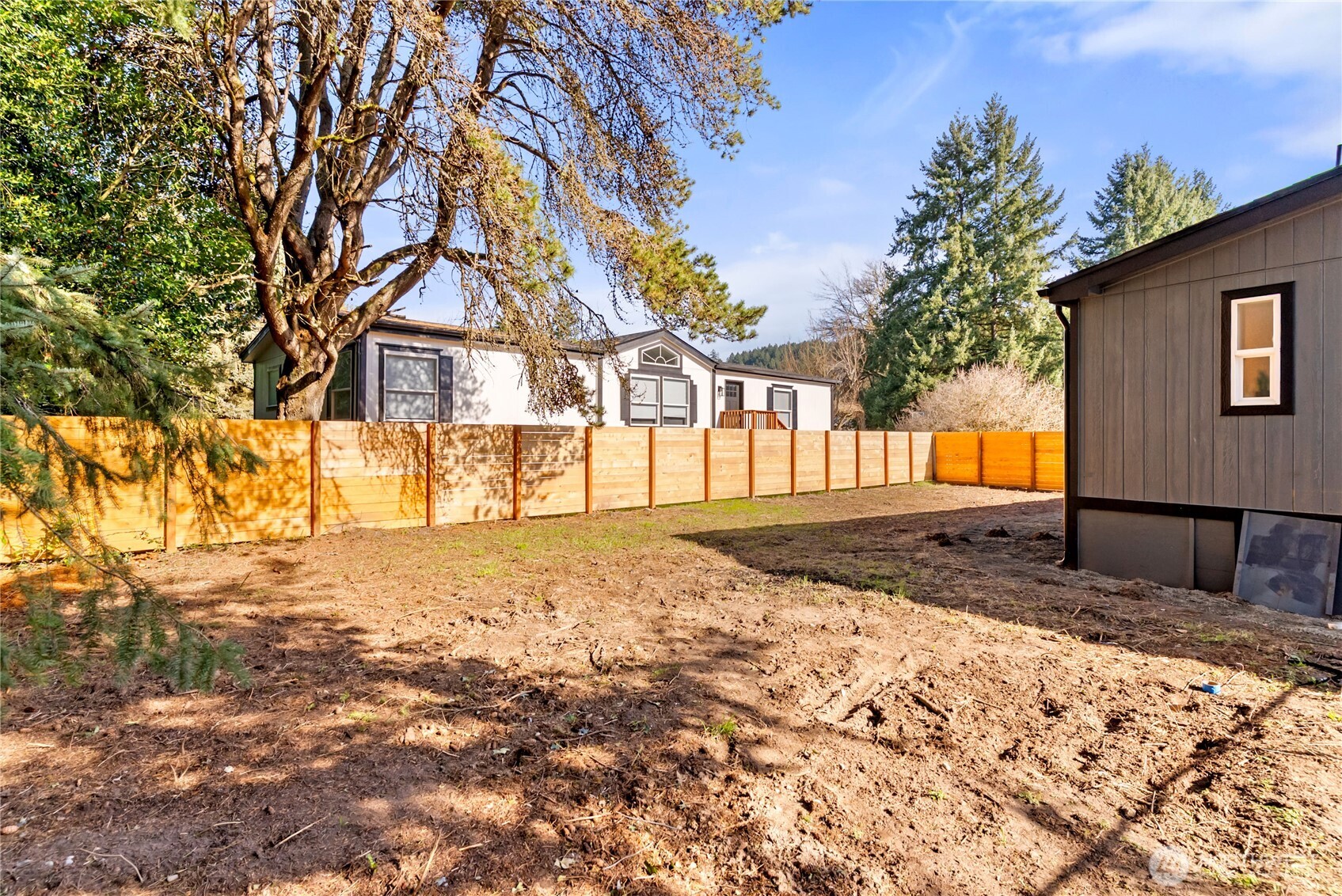 819 Nisqually Park Drive SE, Olympia, WA 98513