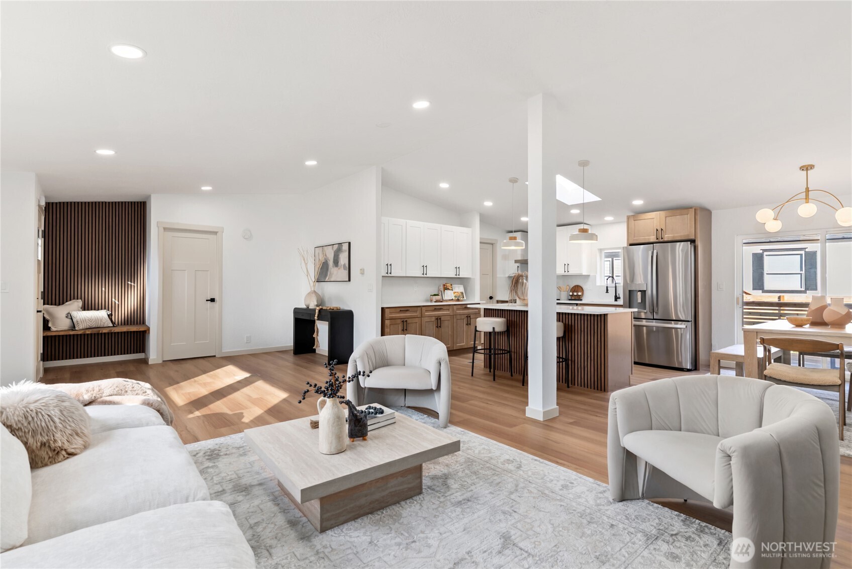 819 Nisqually Park Drive SE, Olympia, WA 98513