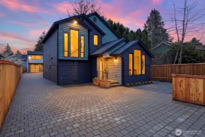 12562 17th Avenue NE, Seattle, WA 98125