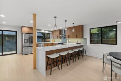 12562 17th Avenue NE, Seattle, WA 98125 - Photo 14