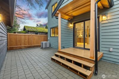 12562 17th Avenue NE, Seattle, WA 98125 - Photo 29