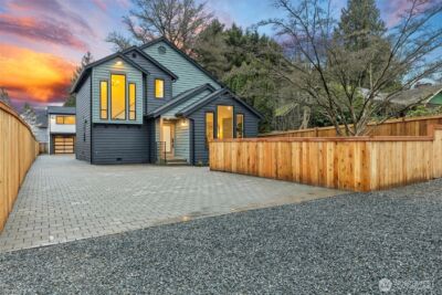 12562 17th Avenue NE, Seattle, WA 98125 - Photo 3