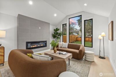 12562 17th Avenue NE, Seattle, WA 98125 - Photo 6