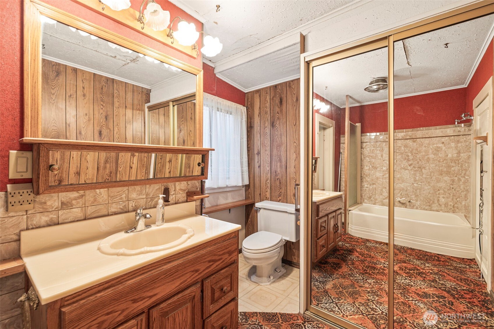 10850 SE 196th Street , Kent, WA 98031