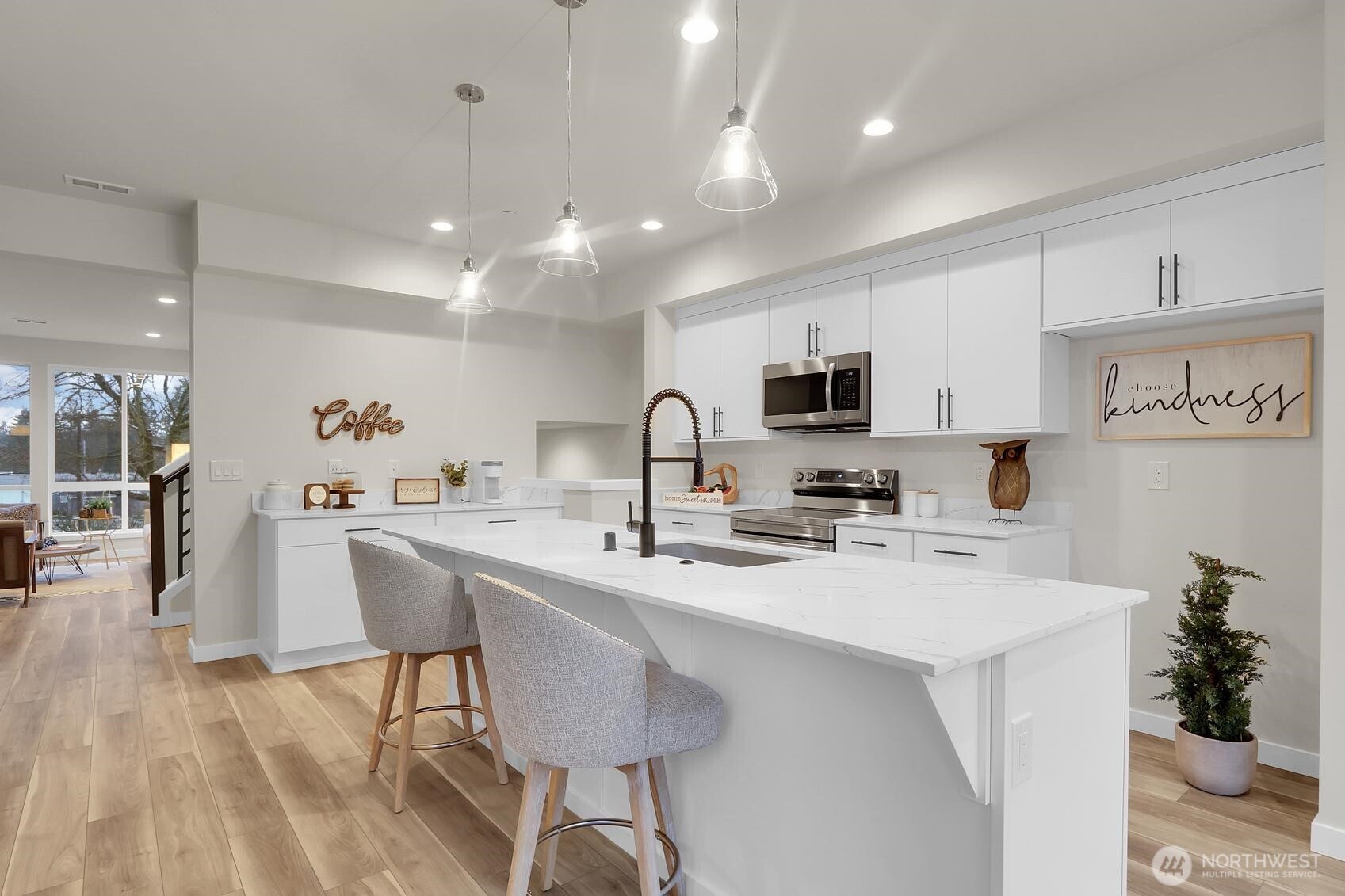 5015 144th Street SW #B2, Edmonds, WA 98026