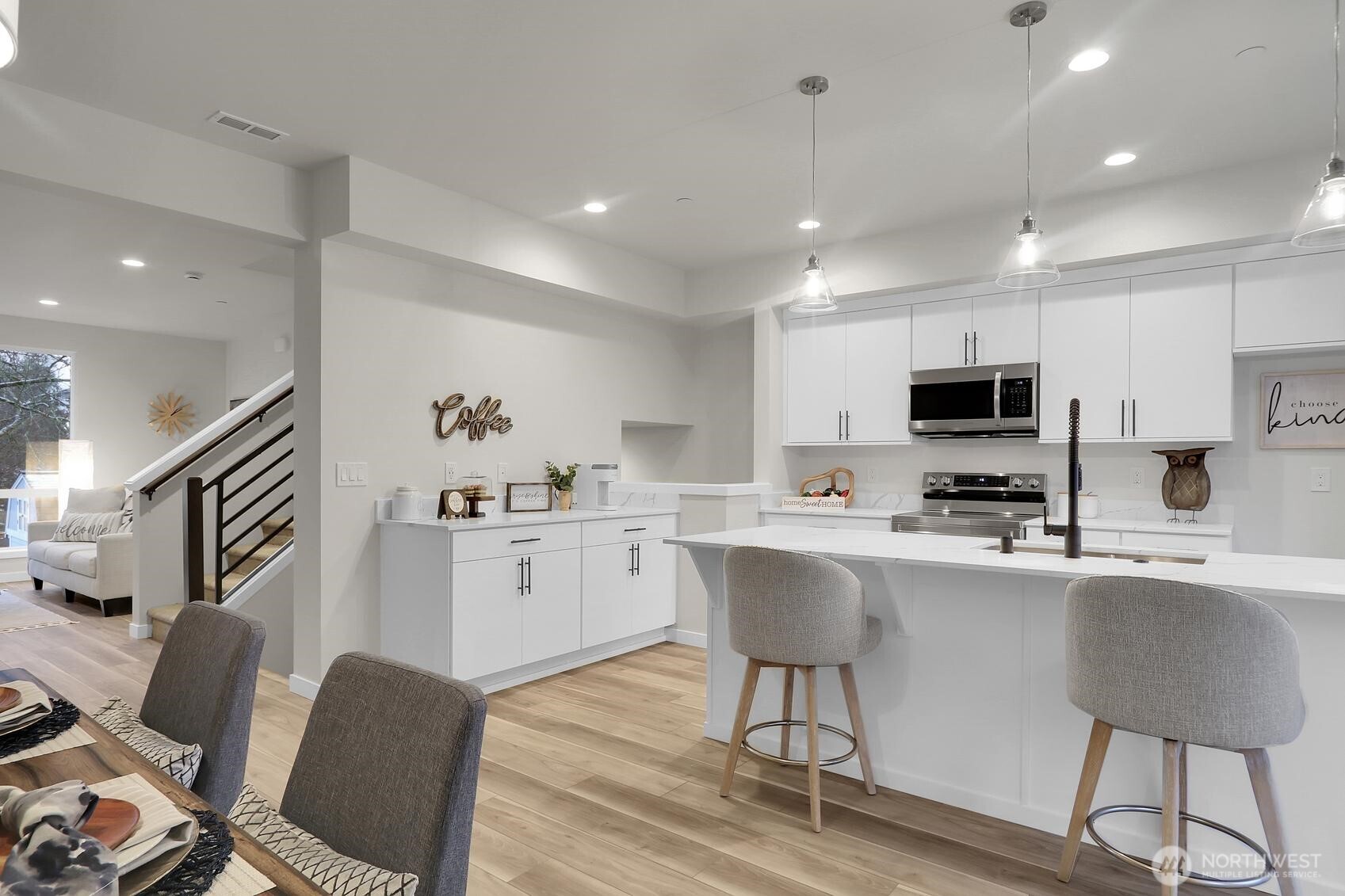 5015 144th Street SW #B2, Edmonds, WA 98026