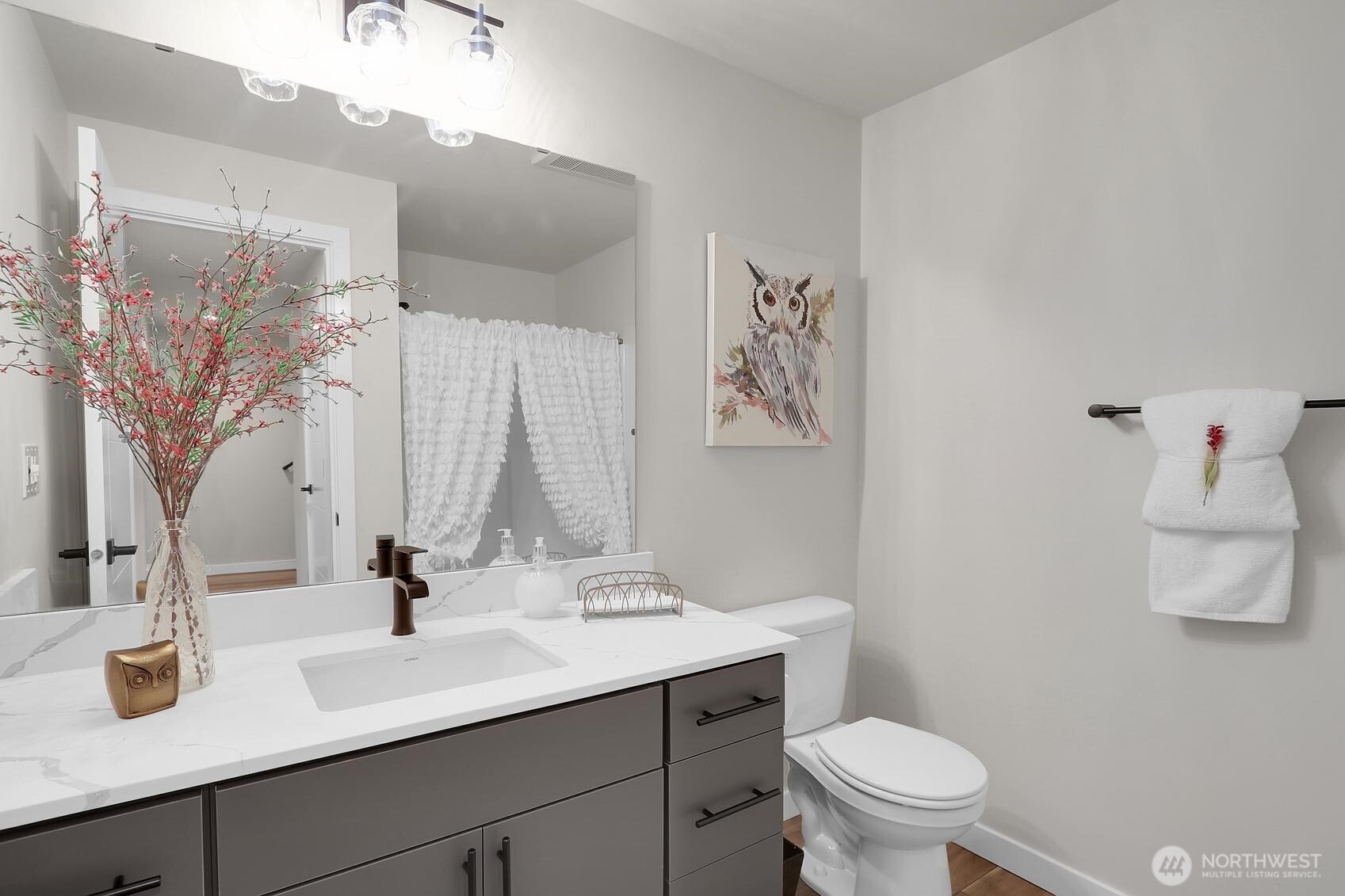 5015 144th Street SW #B2, Edmonds, WA 98026