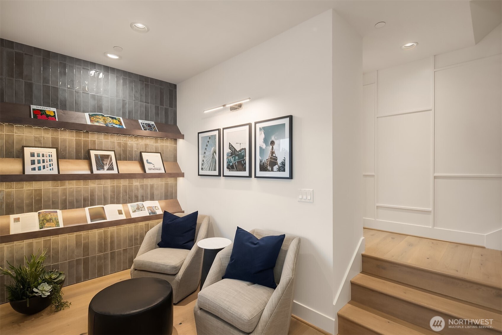 10823 (HS 94) 120TH Lane NE #E, Kirkland, WA 98033