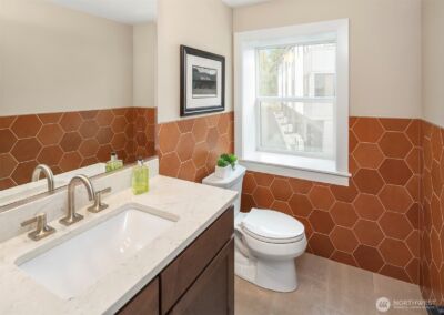 10823 (HS 94) 120TH Lane NE #E, Kirkland, WA 98033 - Photo 17