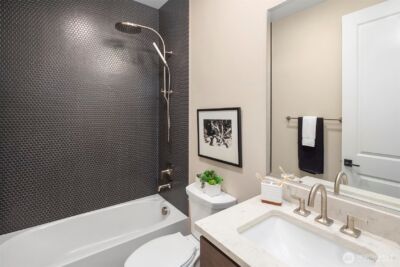 10823 (HS 94) 120TH Lane NE #E, Kirkland, WA 98033 - Photo 23