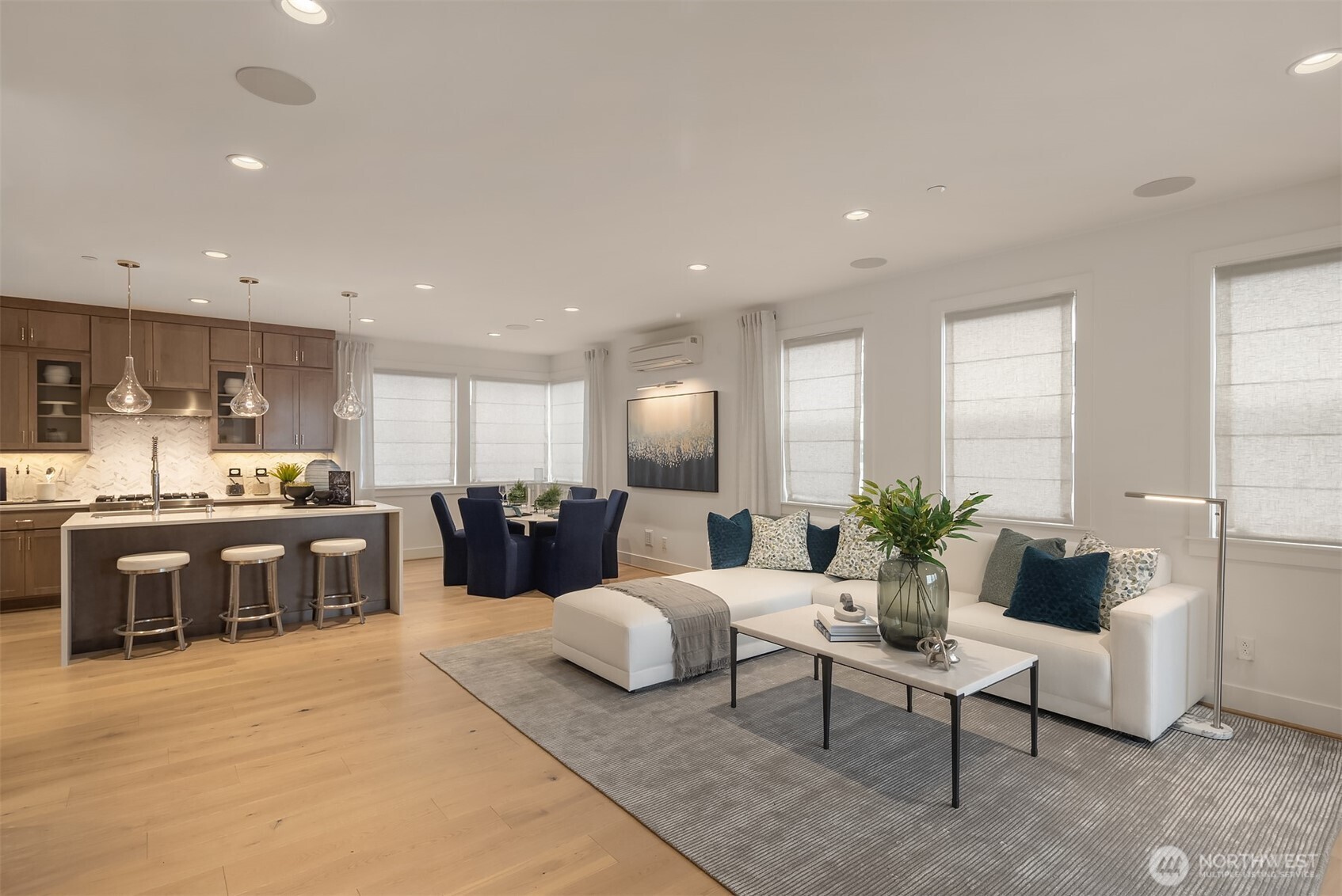 10823 (HS 94) 120TH Lane NE #E, Kirkland, WA 98033