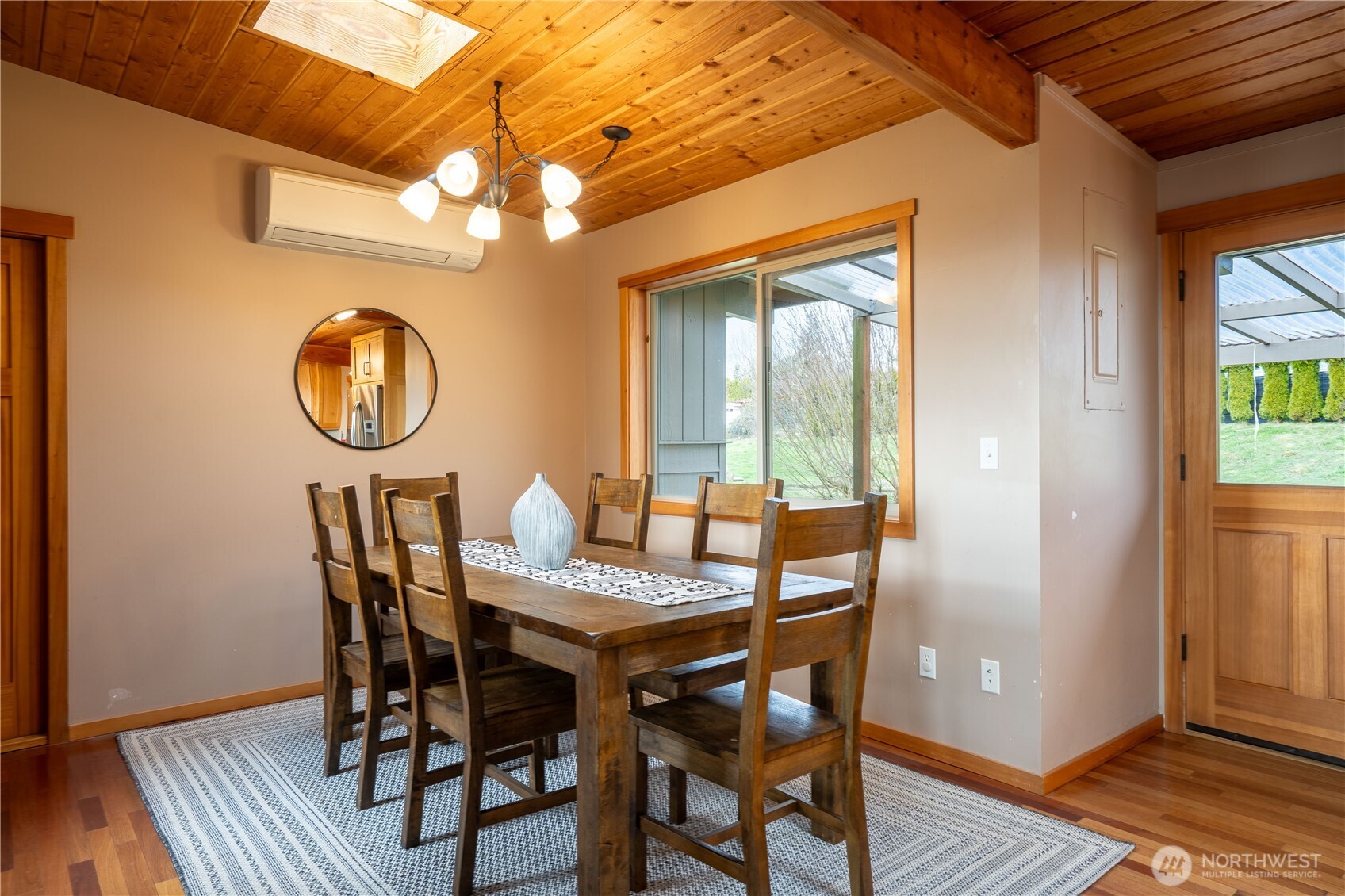 634 Allan Street , Blaine, WA 98230