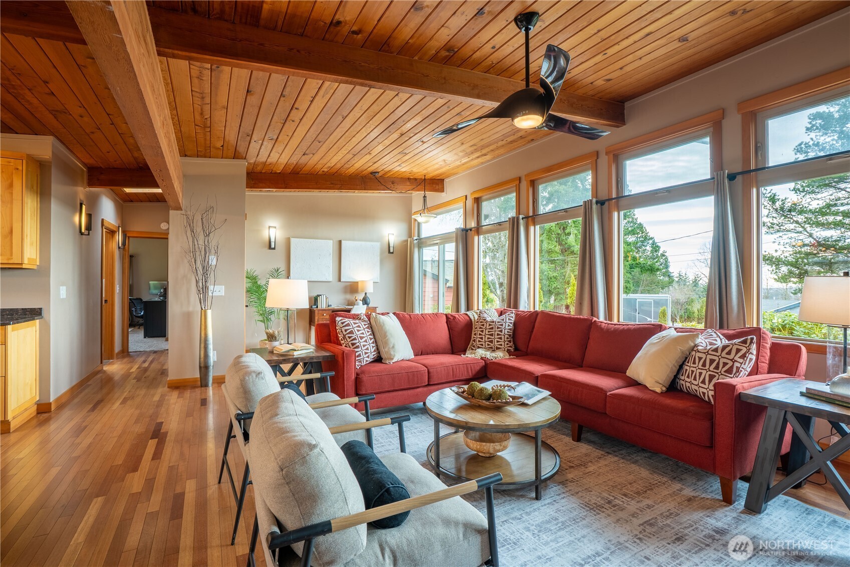 634 Allan Street , Blaine, WA 98230