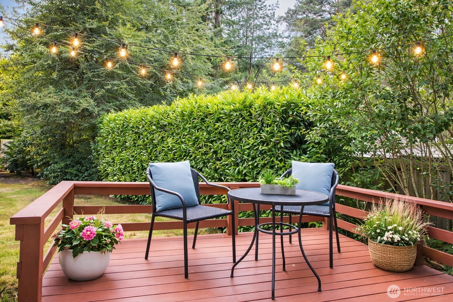 10761 Bill Point Crest NE, Bainbridge Island, WA 98110