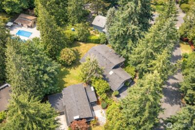 10761 Bill Point Crest NE, Bainbridge Island, WA 98110 - Photo 32