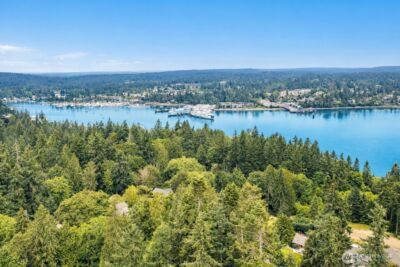 10761 Bill Point Crest NE, Bainbridge Island, WA 98110 - Photo 33
