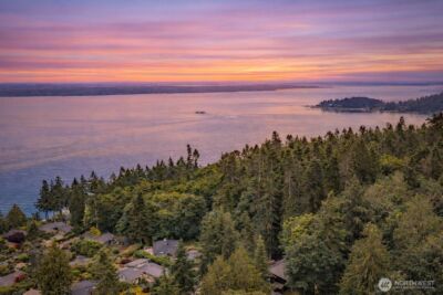 10761 Bill Point Crest NE, Bainbridge Island, WA 98110 - Photo 37