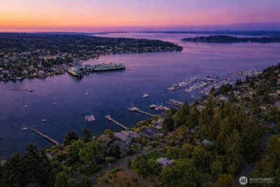 10761 Bill Point Crest NE, Bainbridge Island, WA 98110 - Photo 38