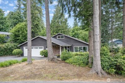 10761 Bill Point Crest NE, Bainbridge Island, WA 98110 - Photo 39