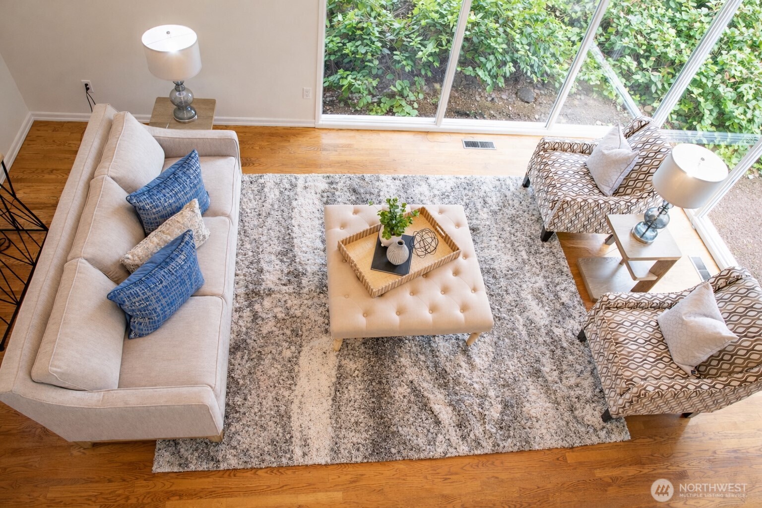 10761 Bill Point Crest NE, Bainbridge Island, WA 98110