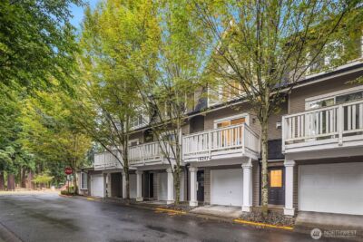 18247 NE 96th Way #104, Redmond, WA 98052 - Photo 11