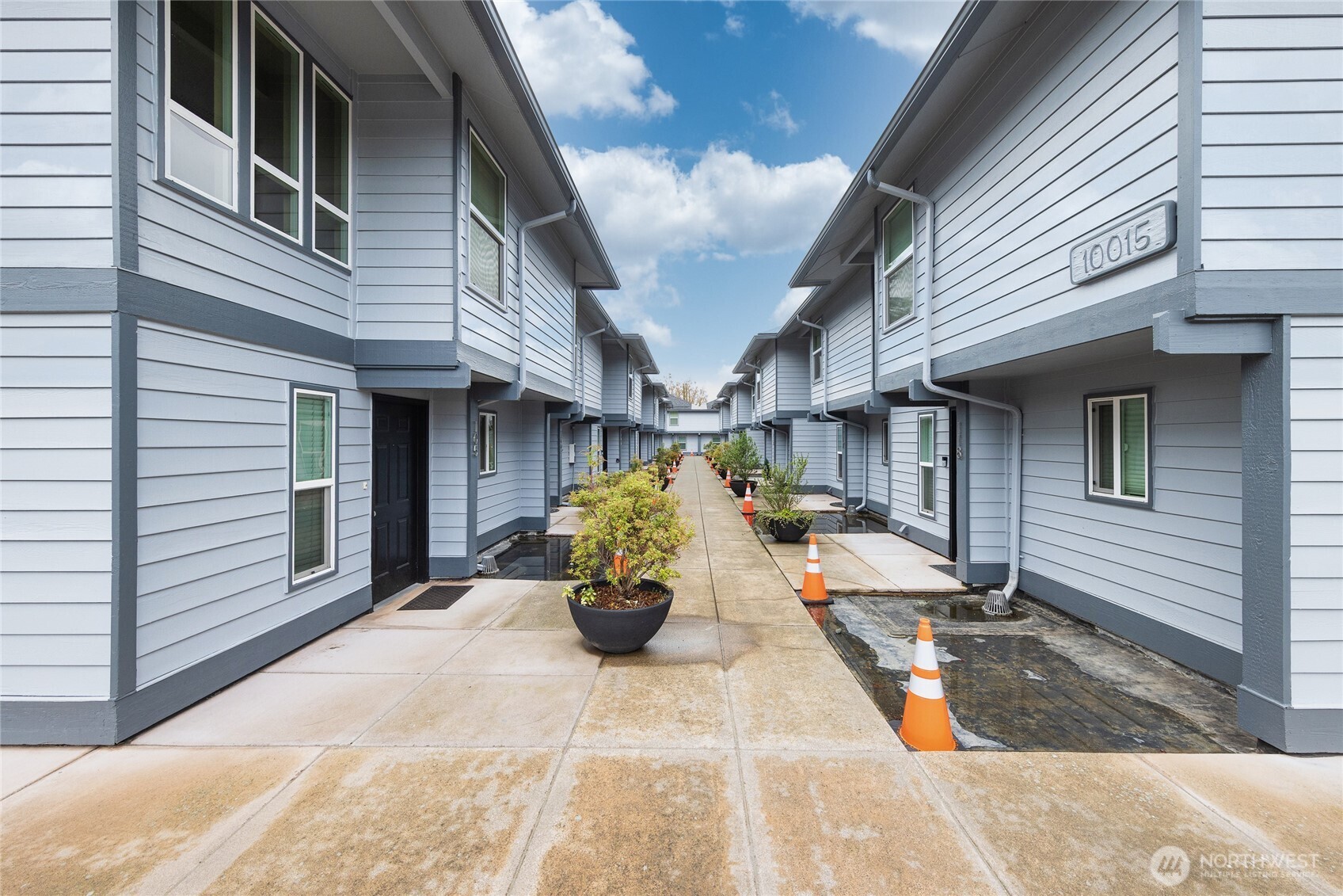 10001 NE 12th ST #110, Bellevue, WA 98004