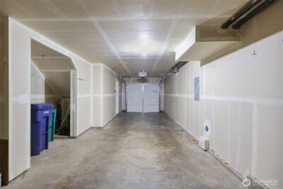 18258 NE 96th Way #101, Redmond, WA 98052 - Photo 25