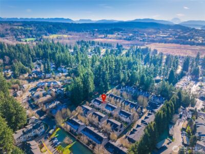 18258 NE 96th Way #101, Redmond, WA 98052 - Photo 32