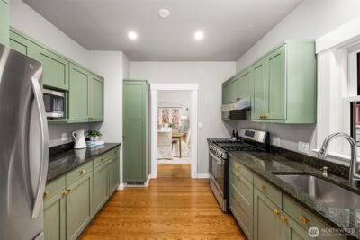 4748 4th Avenue NE, Seattle, WA 98105 - Photo 14