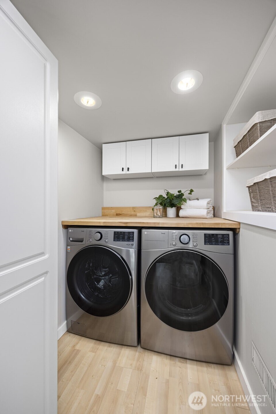 4748 4th Avenue NE, Seattle, WA 98105