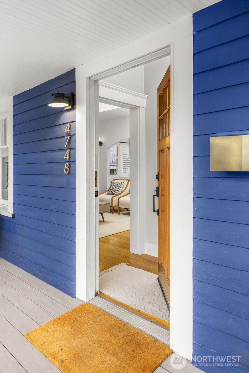 4748 4th Avenue NE, Seattle, WA 98105