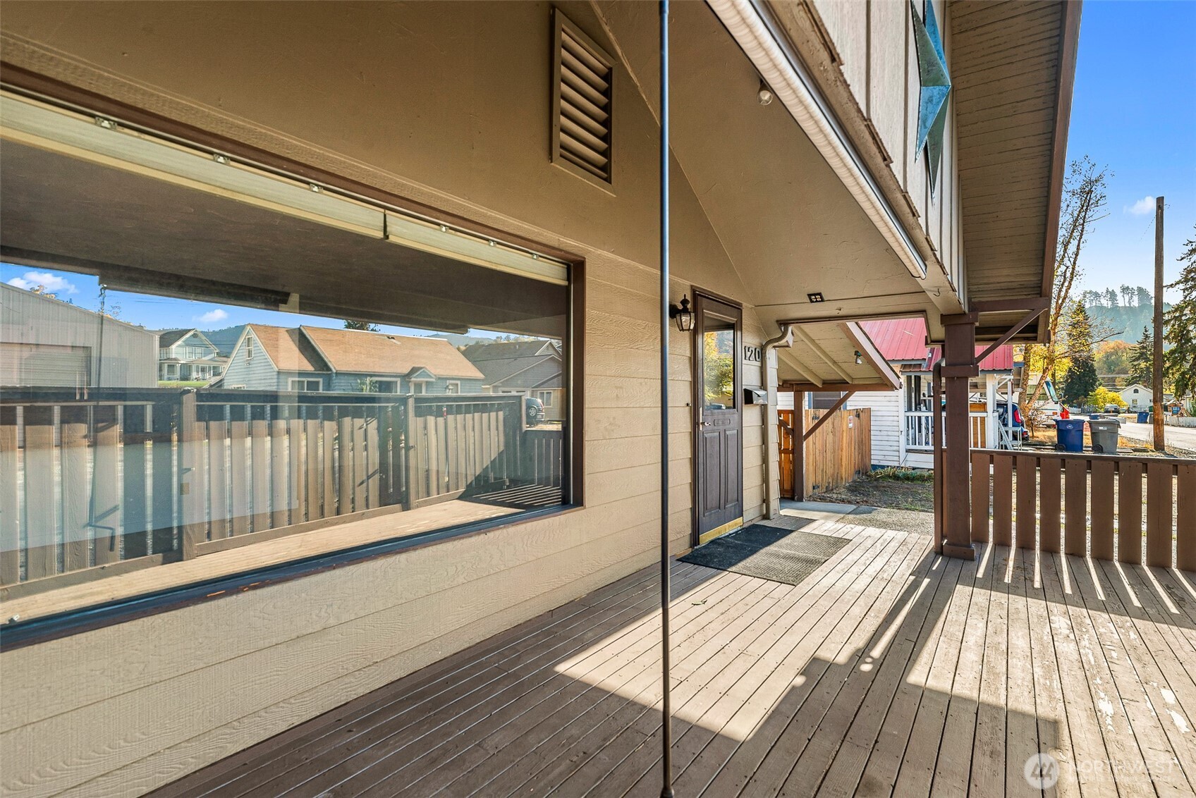 120 S Douglas Street , Cashmere, WA 98815