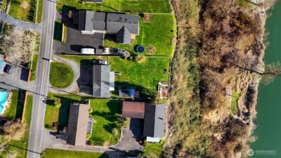 8204 Riverview Road , Snohomish, WA 98290 - Photo 35