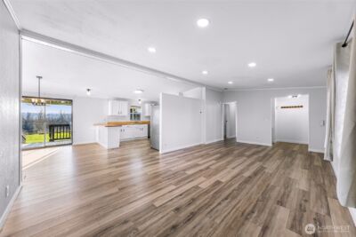 8204 Riverview Road , Snohomish, WA 98290 - Photo 5