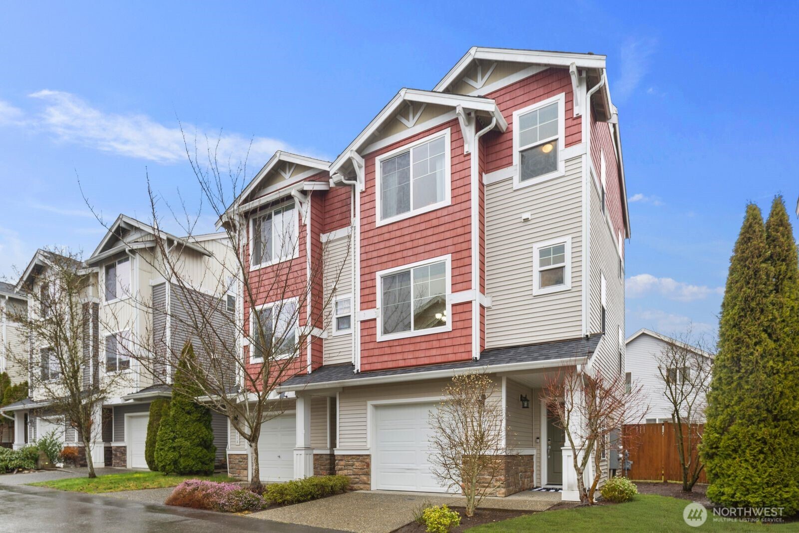 401 126th Place SE #B, Everett, WA 98208-6423