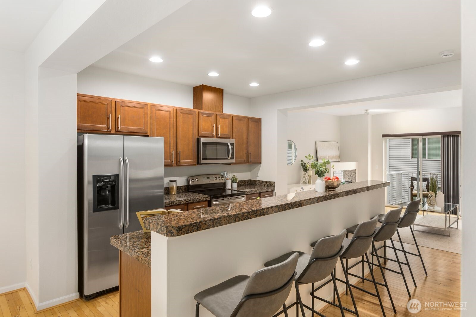 401 126th Place SE #B, Everett, WA 98208-6423