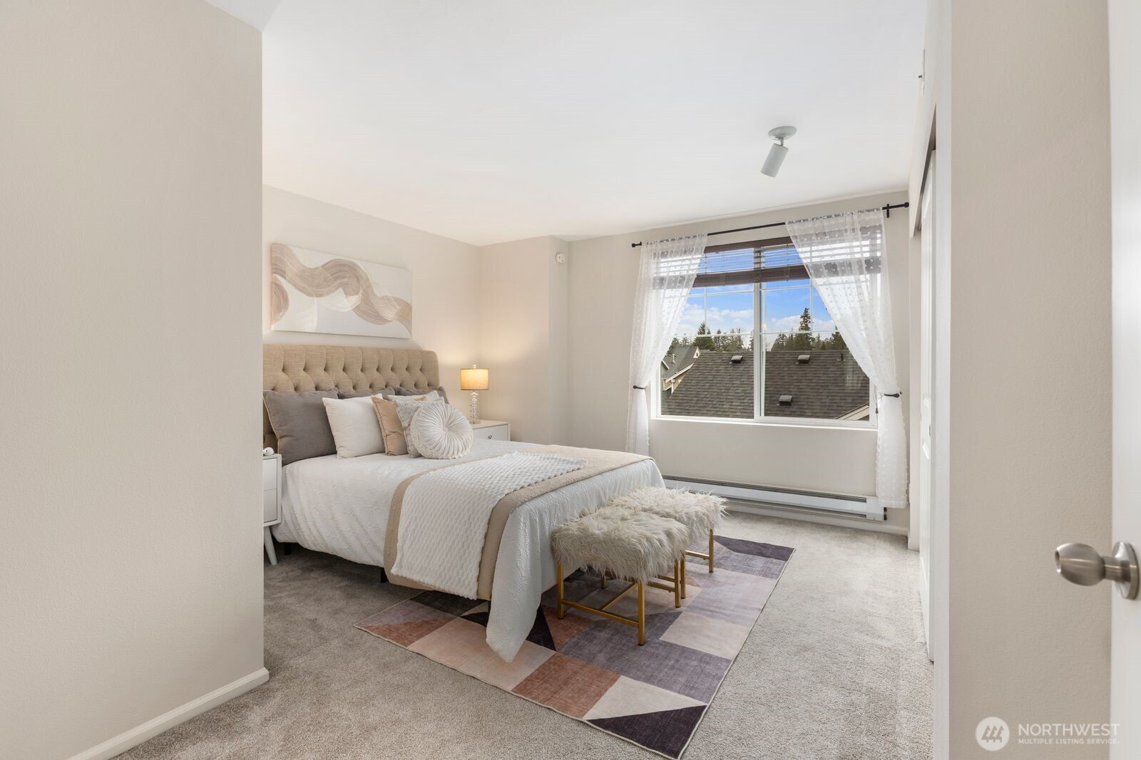 401 126th Place SE #B, Everett, WA 98208-6423