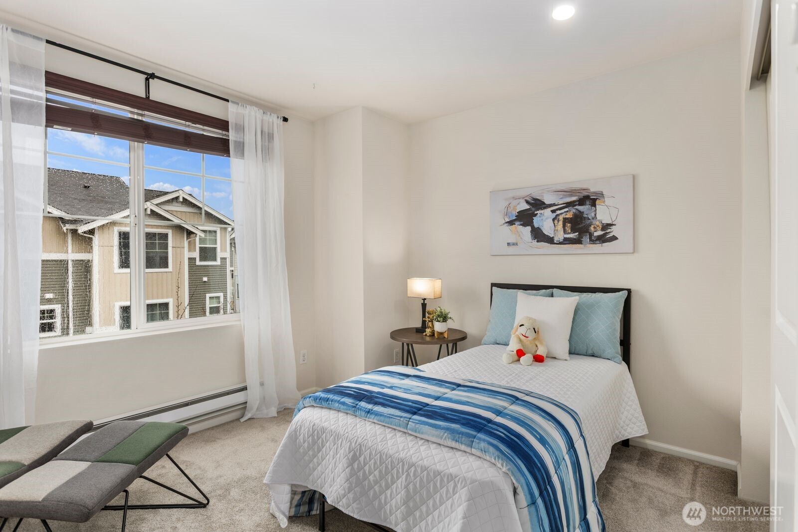 401 126th Place SE #B, Everett, WA 98208-6423