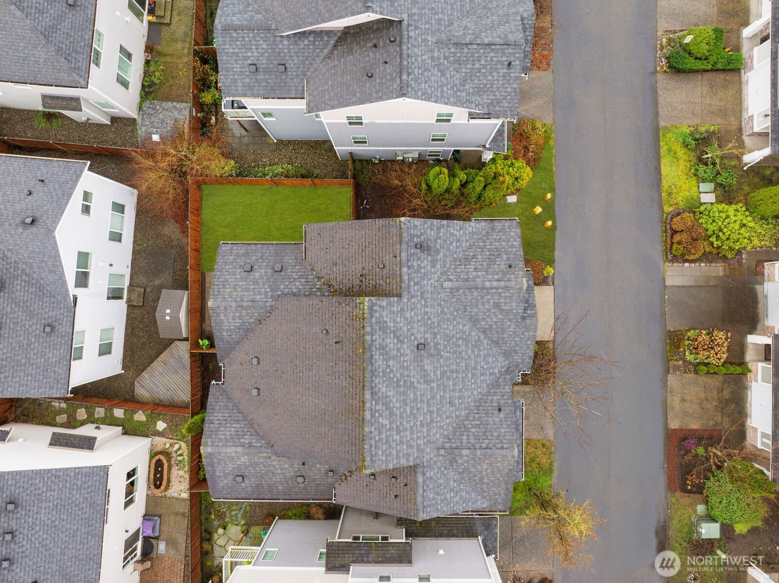 401 126th Place SE #B, Everett, WA 98208-6423