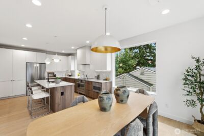 3218 47th Avenue SW, Seattle, WA 98116 - Photo 8