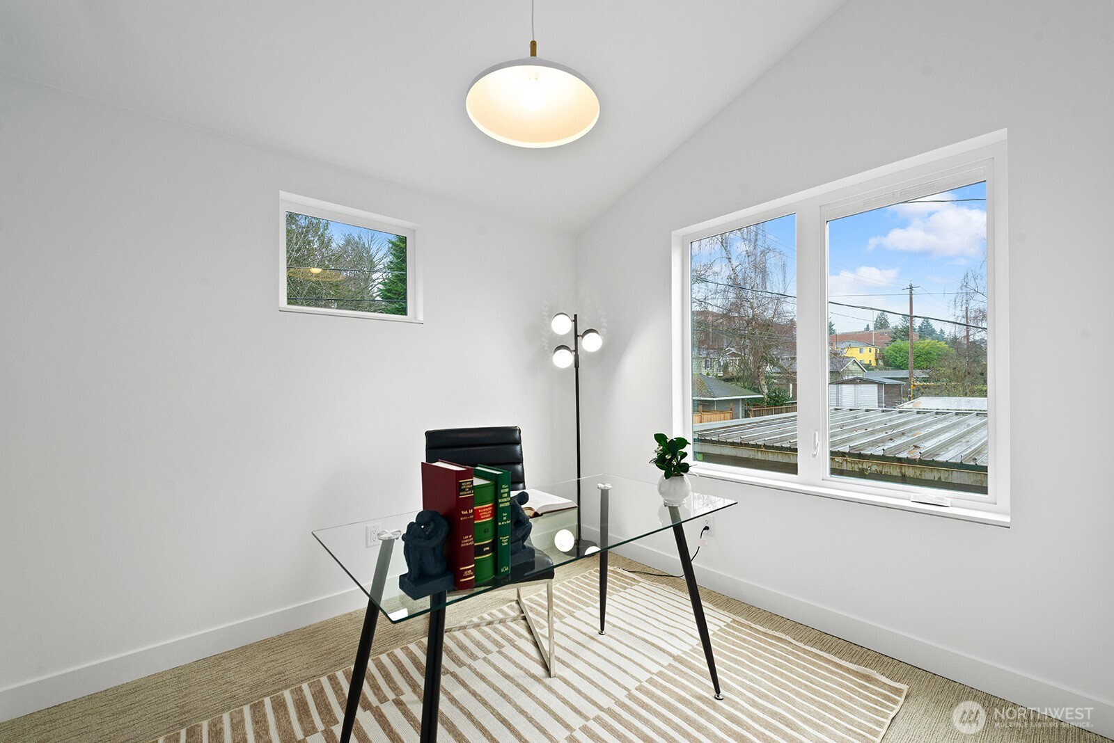 3214 47th Avenue SW, Seattle, WA 98116