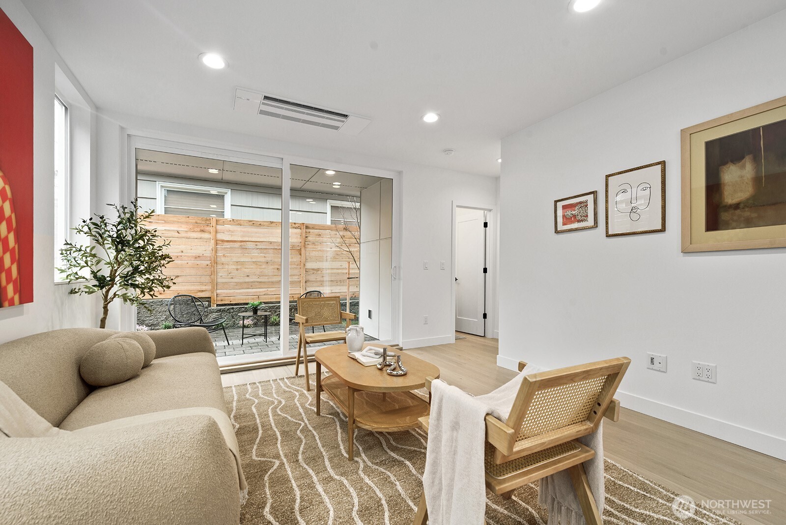 3214 47th Avenue SW, Seattle, WA 98116