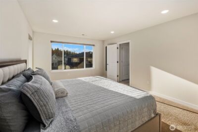 33305 Glacier Avenue SE, Black Diamond, WA 98010 - Photo 16