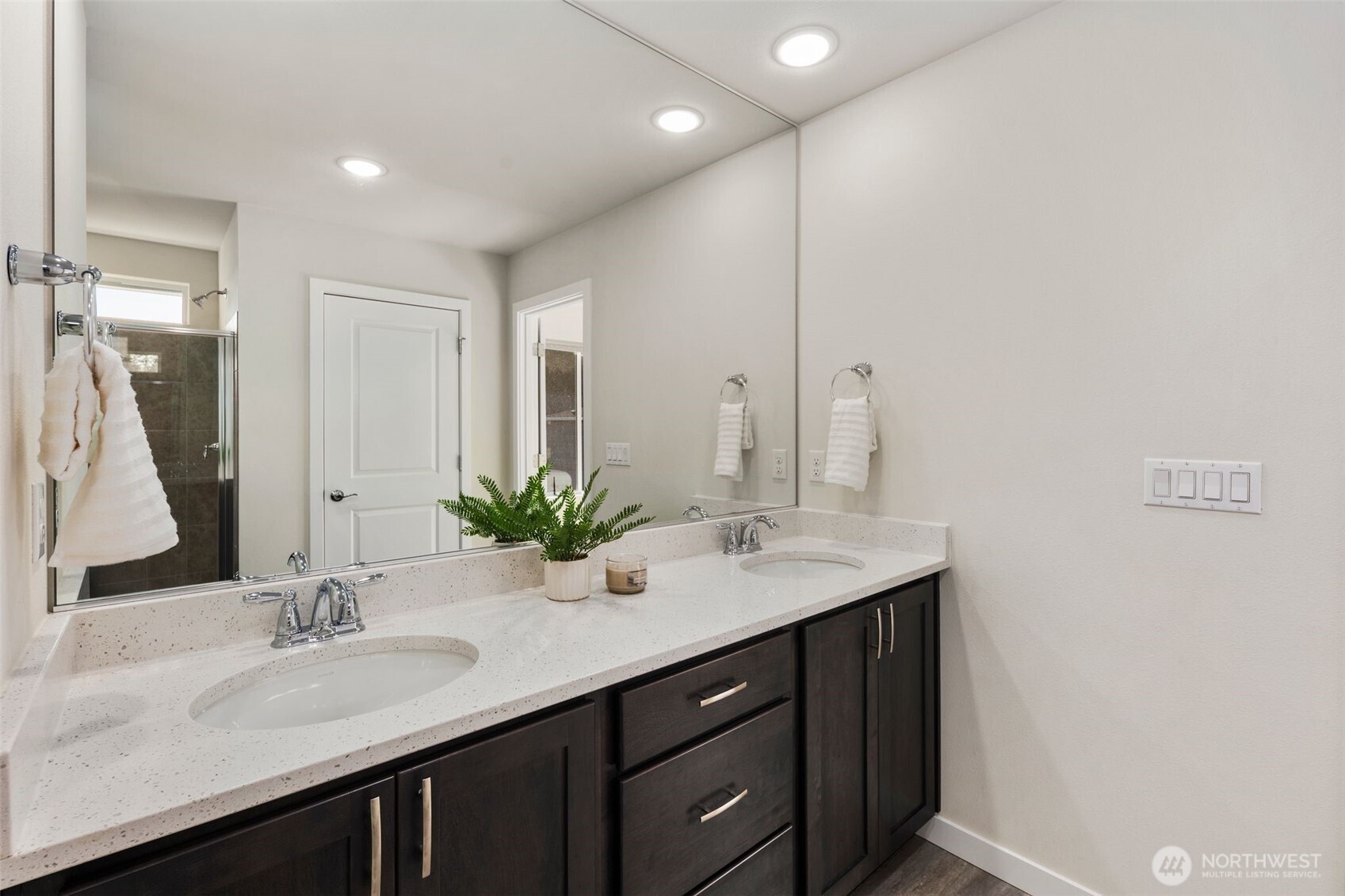 33305 Glacier Avenue SE, Black Diamond, WA 98010