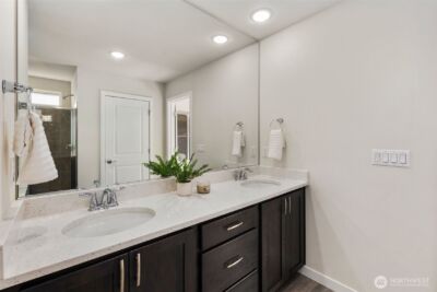 33305 Glacier Avenue SE, Black Diamond, WA 98010 - Photo 18