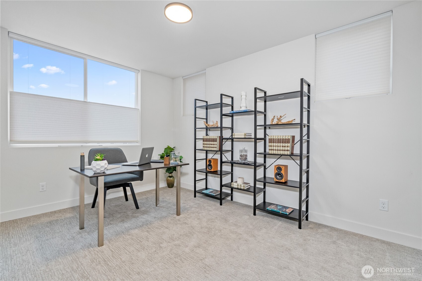 4517 B Sunnyside Avenue N, Seattle, WA 98103